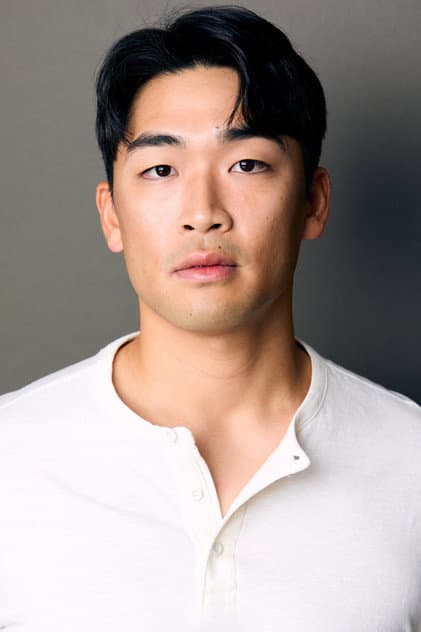 Dan Hwang