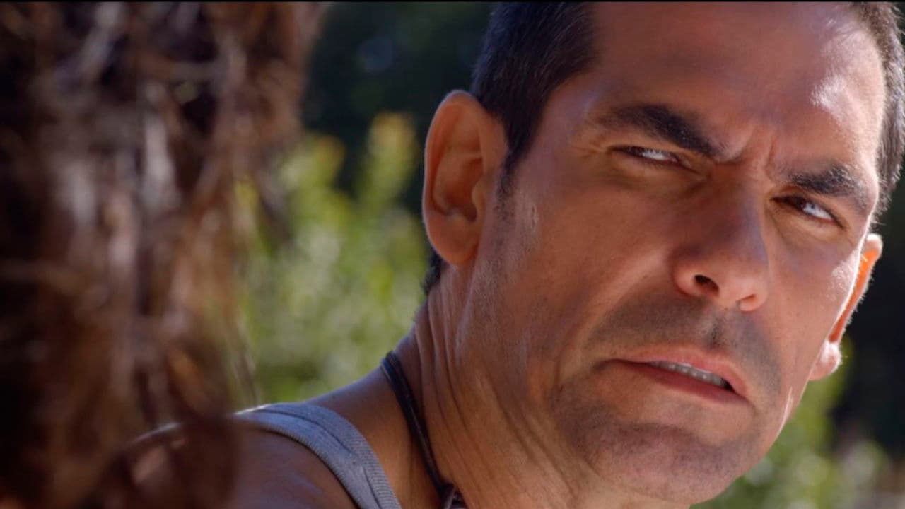 Johnny 100 Pesos: Chapter Two