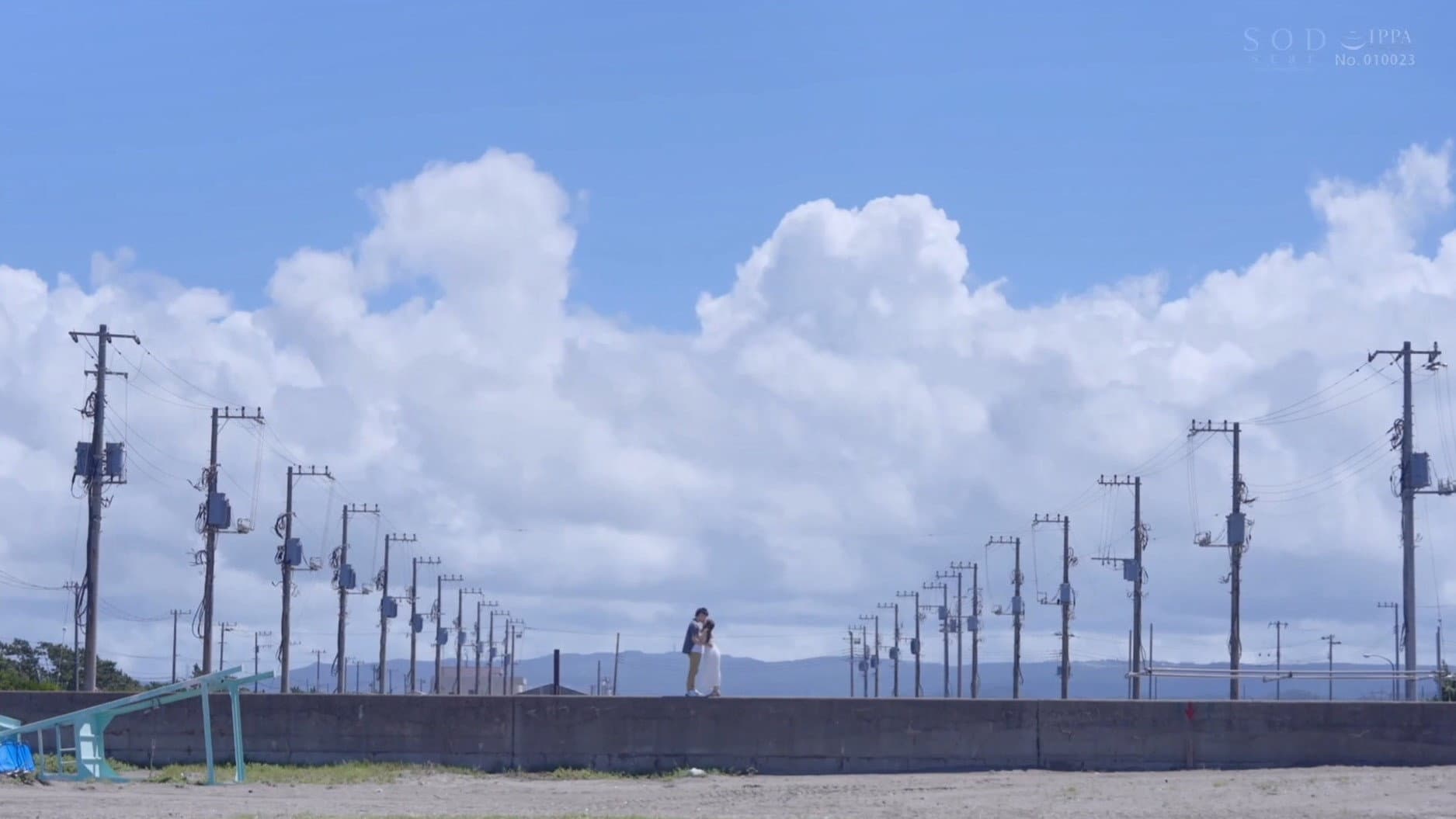 もうすぐ結婚する、最愛の君と。結婚式までの限られた時間の中で抑えが効かない嫉妬と性欲をぶつけまくった。小倉由菜