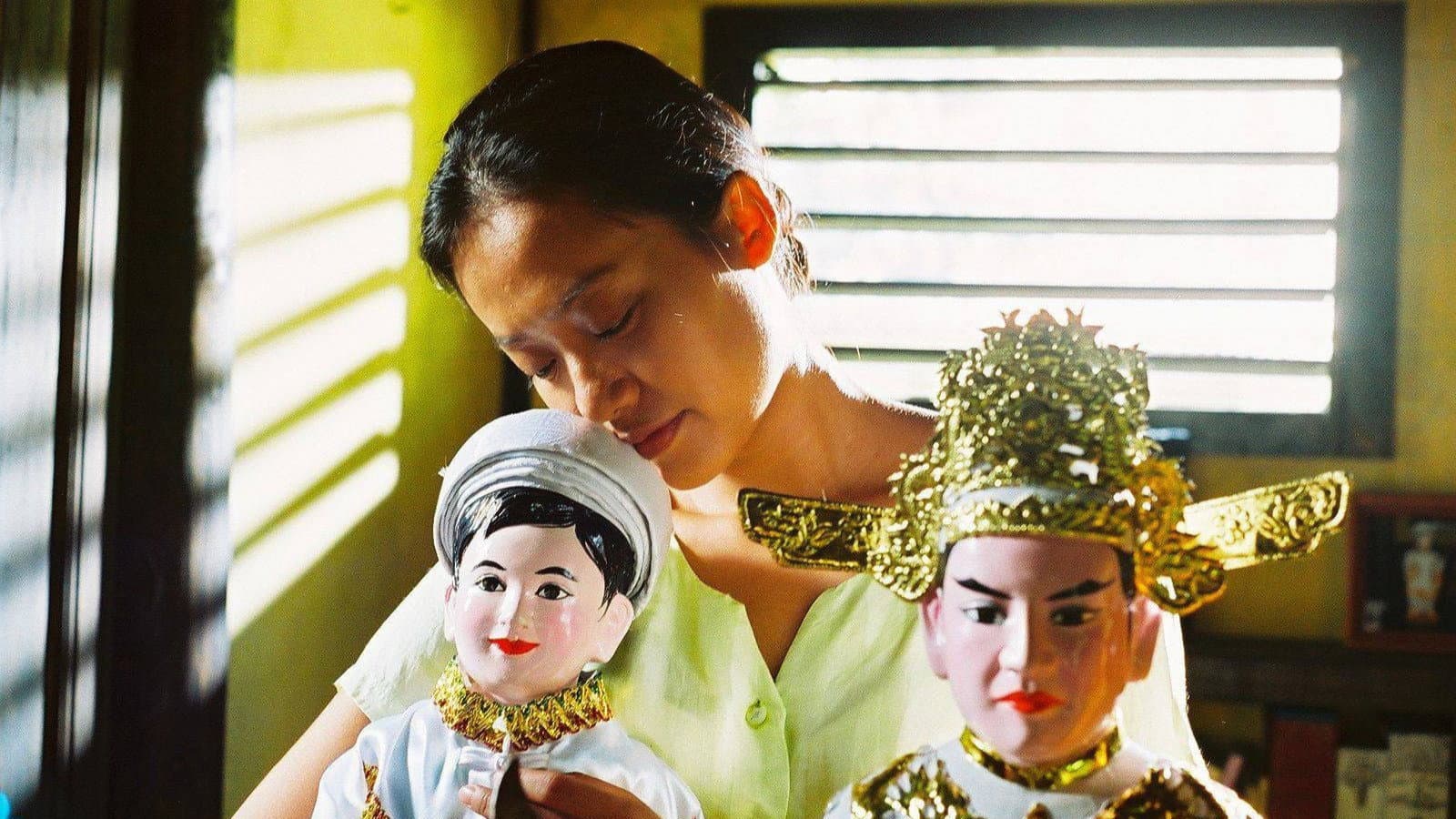 The Moon at the Bottom of the Well