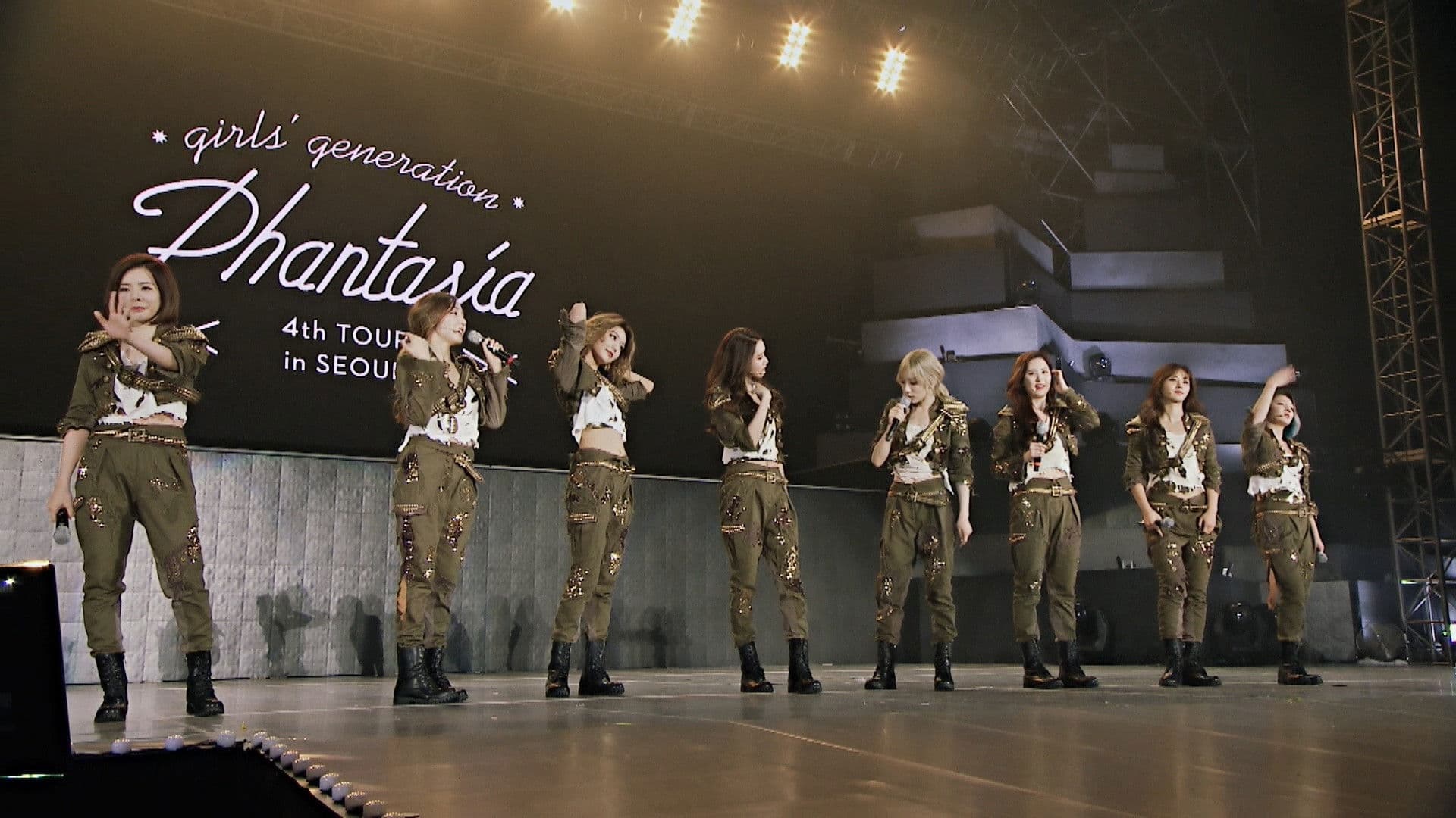 GIRLS' GENERATION 4TH TOUR PHANTASIA IN JAPAN