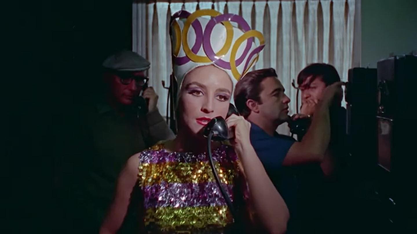 5 of Chocolate and 1 of Strawberry