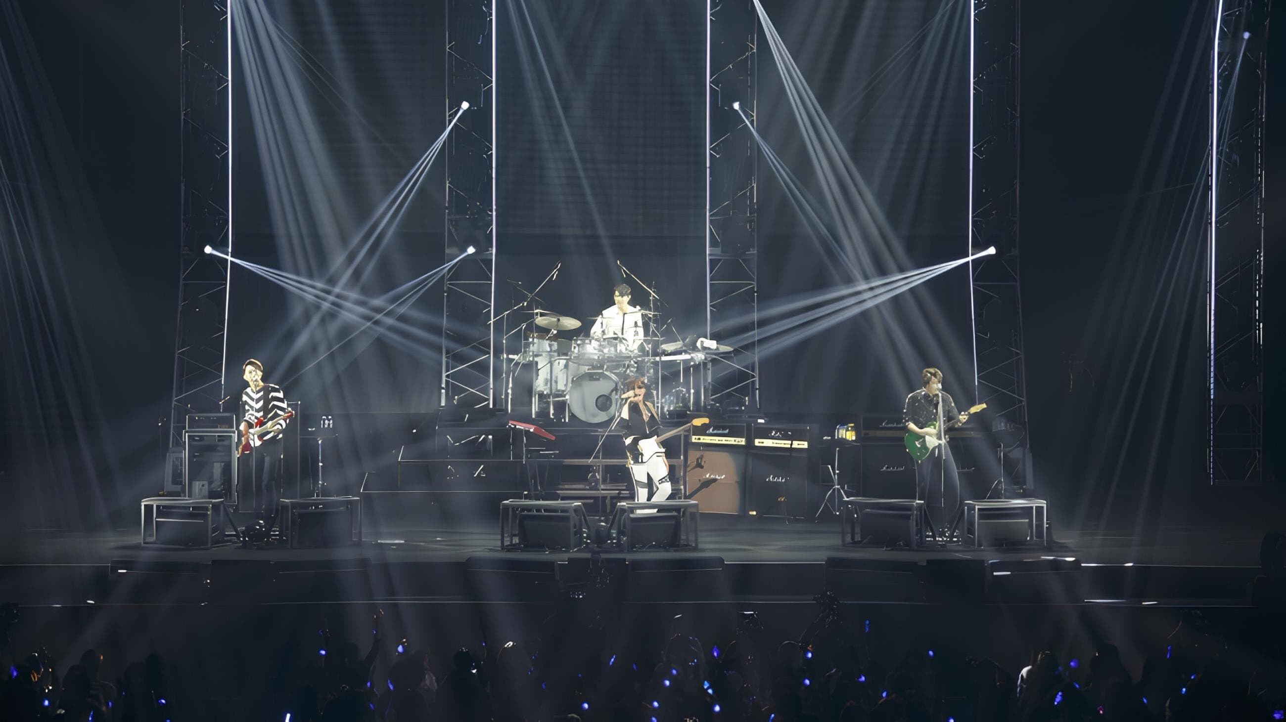 CNBLUE 2015 ARENA TOUR ~Be a Supernova~