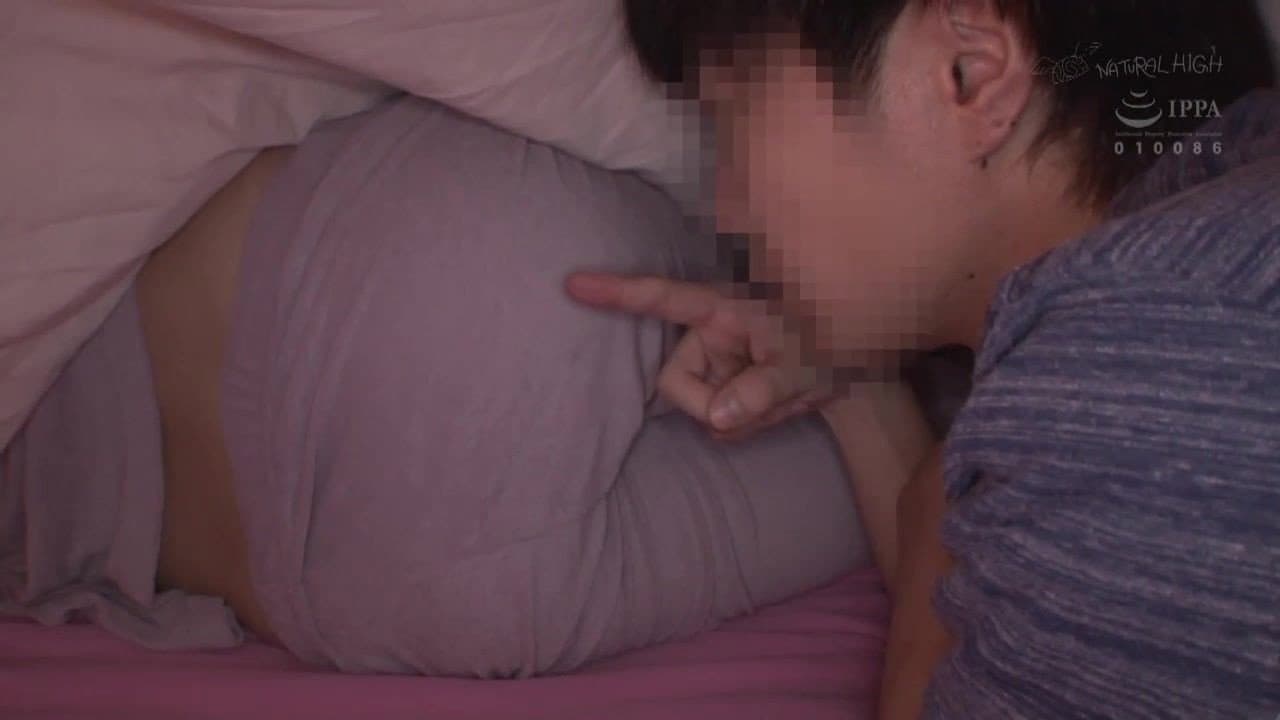 寝ている姉のアナルを毎晩こっそりいじっていたらち○ぽが根元まで入るほどガバガバになりました2