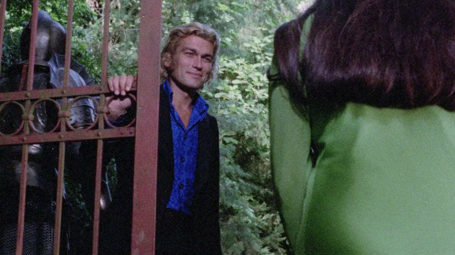 A White Dress for Marialé