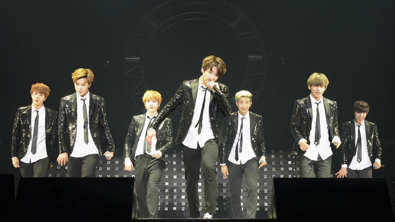 BTS 1st JAPAN TOUR 2015「WAKE UP:OPEN YOUR EYES」