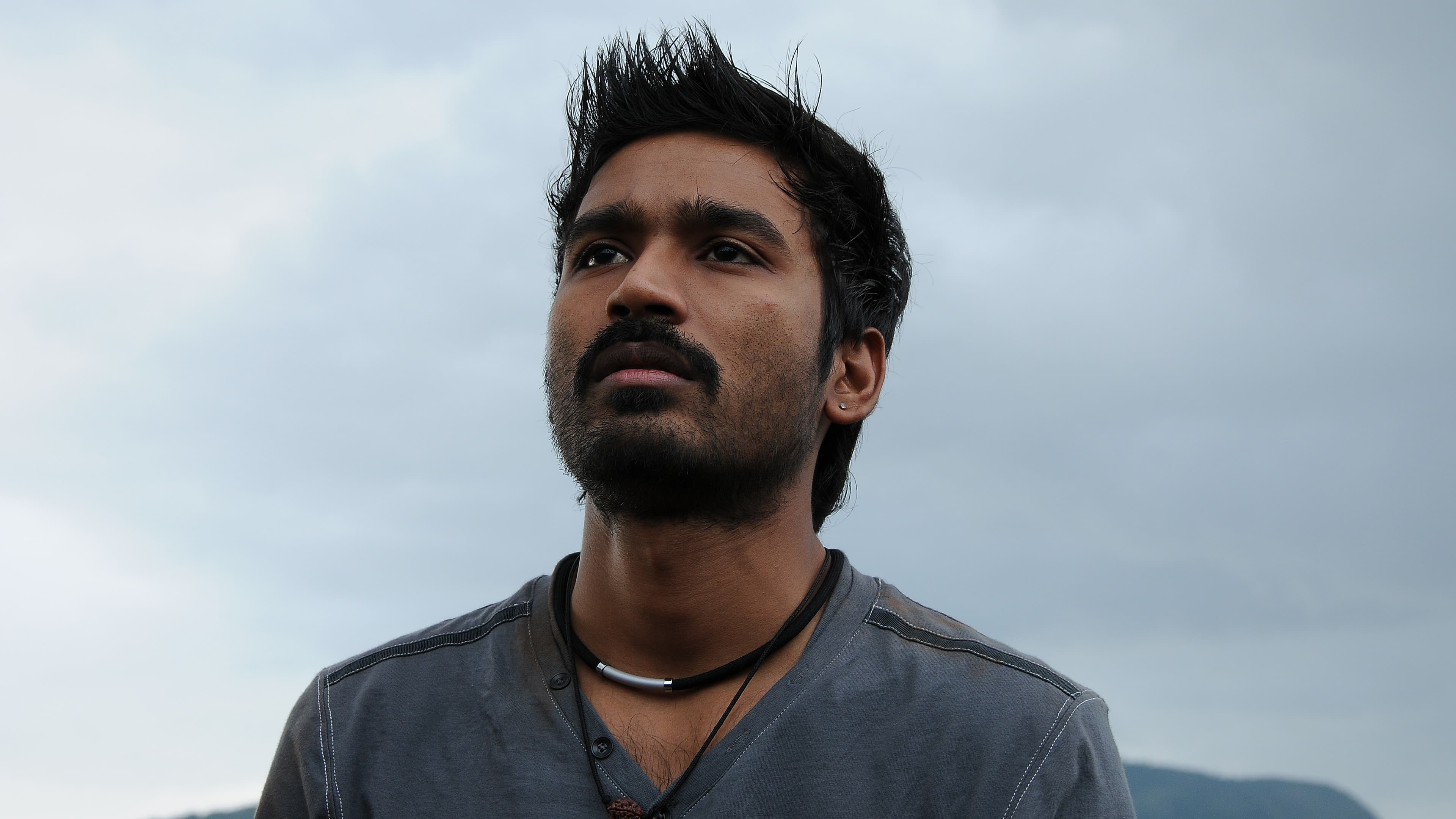 Mayakkam Enna