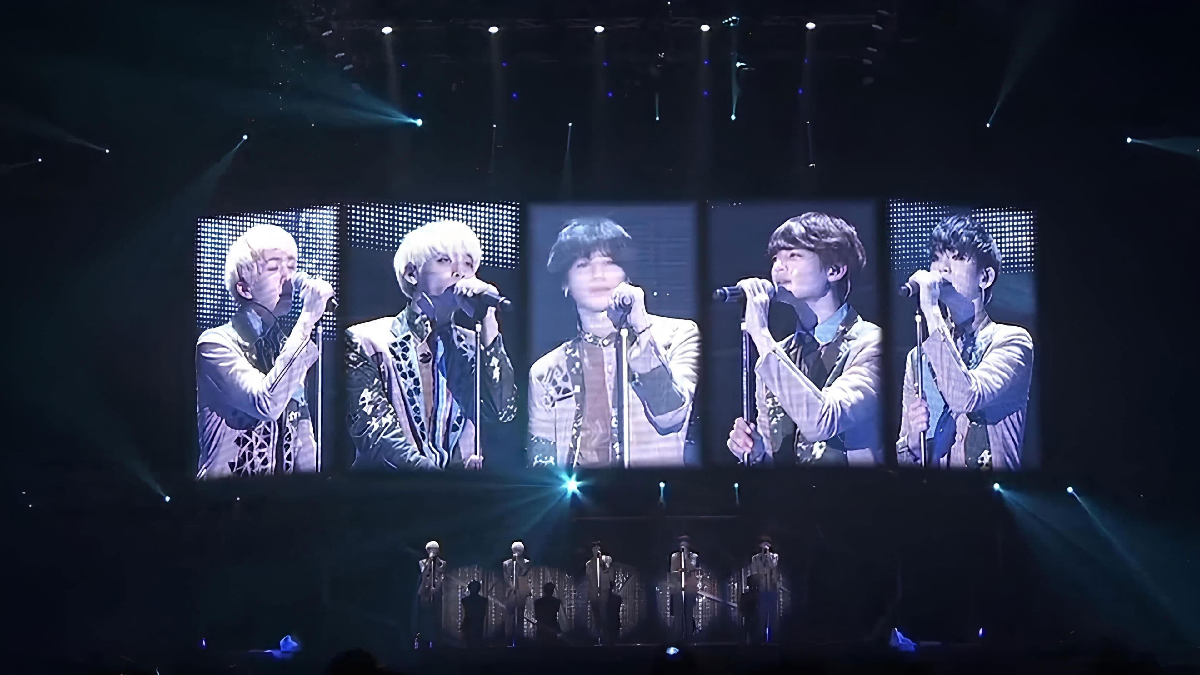 SHINee JAPAN ARENA TOUR SHINee WORLD 2013~Boys Meet U~