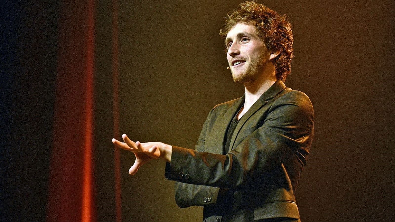 Baptiste Lecaplain se tape l'affiche