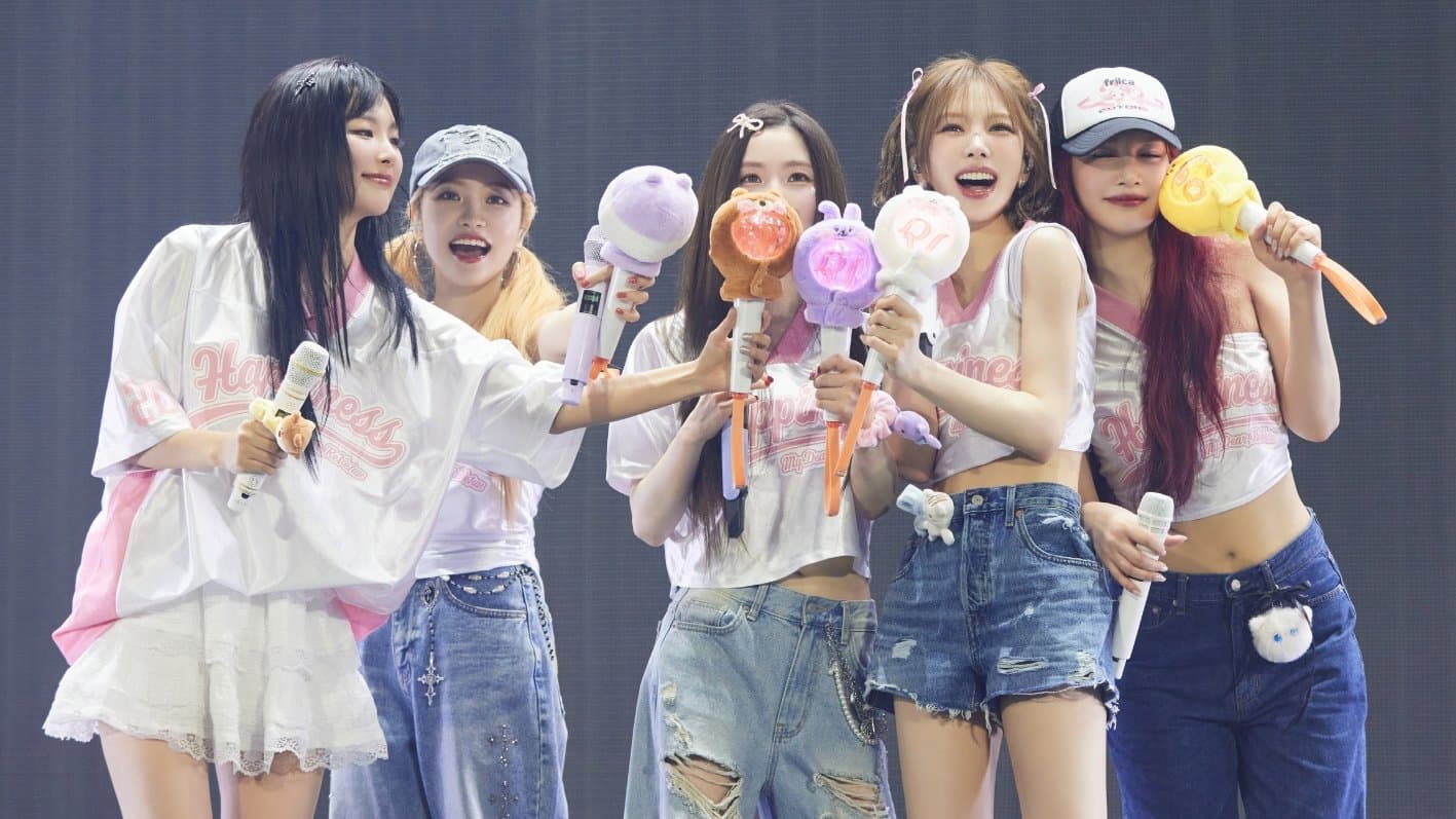 Red Velvet Happiness Diary: My Dear, ReVe1uv in Cinemas