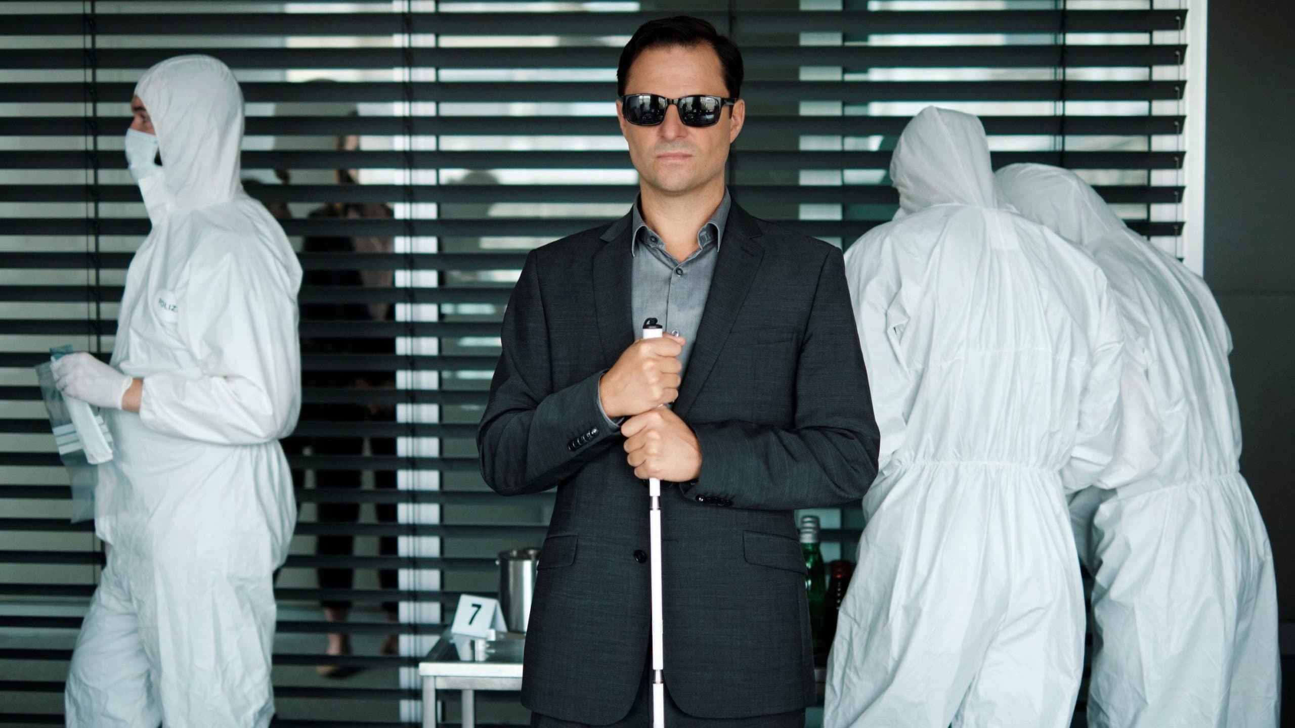 Blind ermittelt: Endstation Zentralfriedhof