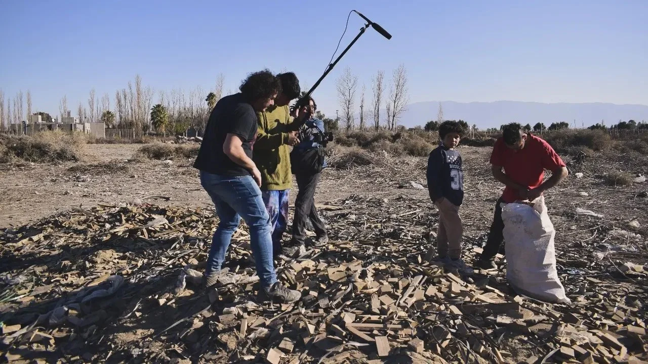 Más allá del cerro
